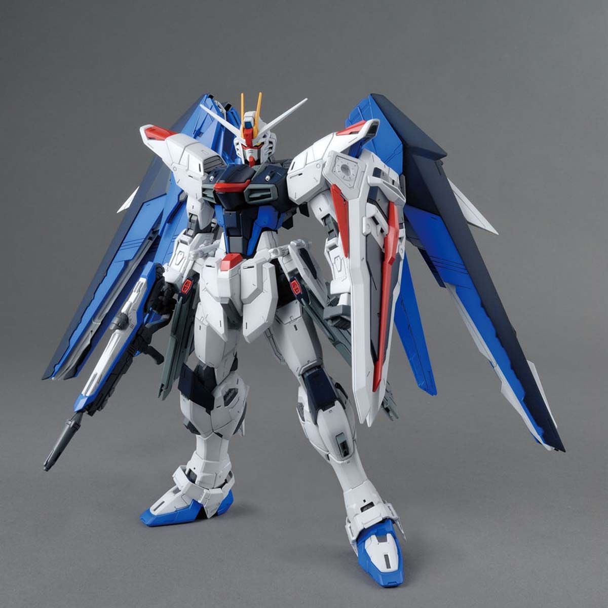 夏休み価格 ガンプラ全塗装完成品 mgフリーダム2.0-