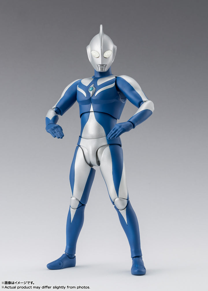 S.H.Figuarts ウルトラマンコスモス ルナモード