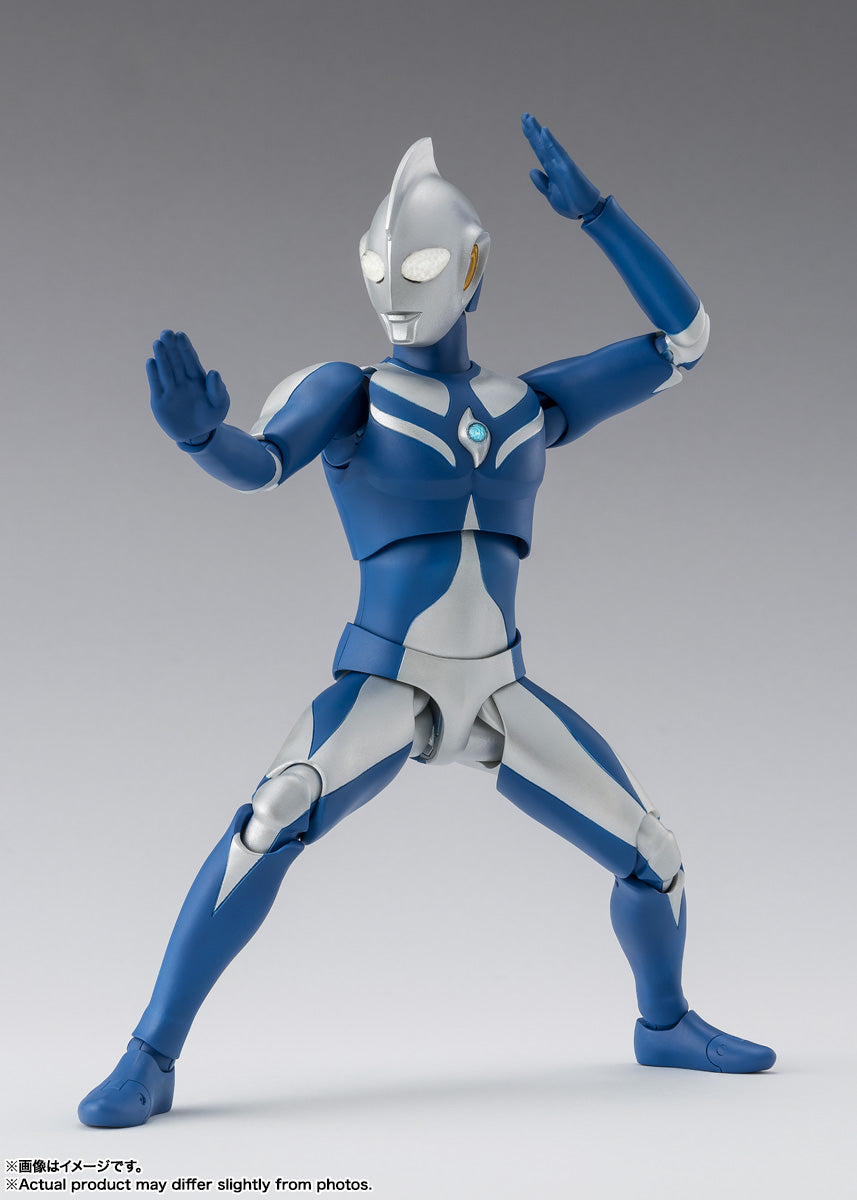 S.H.Figuarts ウルトラマンコスモス ルナモード