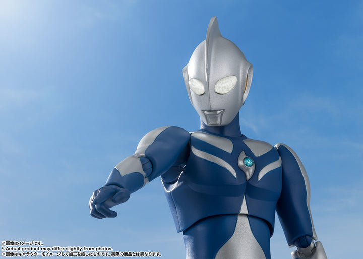 S.H.Figuarts ウルトラマンコスモス ルナモード