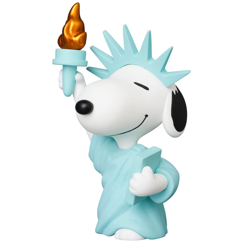 UDF STATUE OF LIBERTY SNOOPY