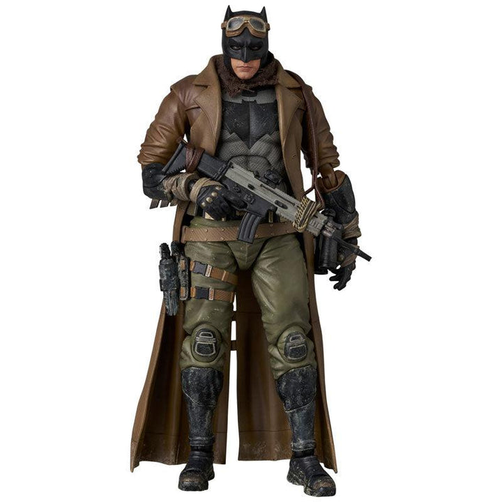 MAFEX KNIGHTMARE BATMAN