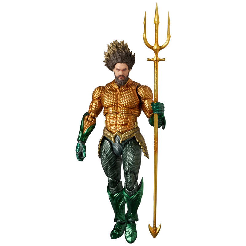 MAFEX AQUAMAN (GOLD ＆ GREEN SUIT)