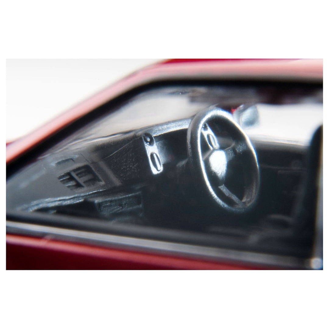 1/64 トミカリミテッドヴィンテージ LV-N304a トヨタ カローラレビン 2ドア GT-APEX 85年式(赤/黒)