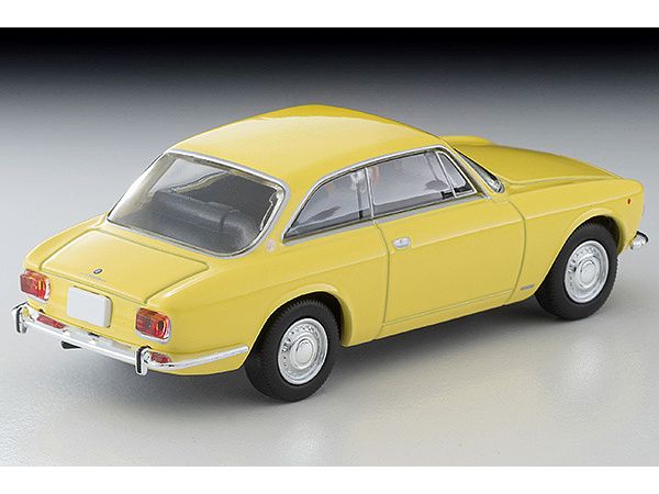 1/64 トミカリミテッドヴィンテージ LV-155c アルファロメオ 1750GTV (黄)