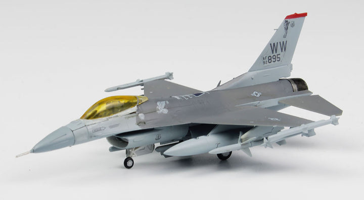 1/144 アメリカ空軍戦闘機 F-16Cファイティングファルコン 三沢基地 第35戦闘航空団 (2機セット)【再生産】