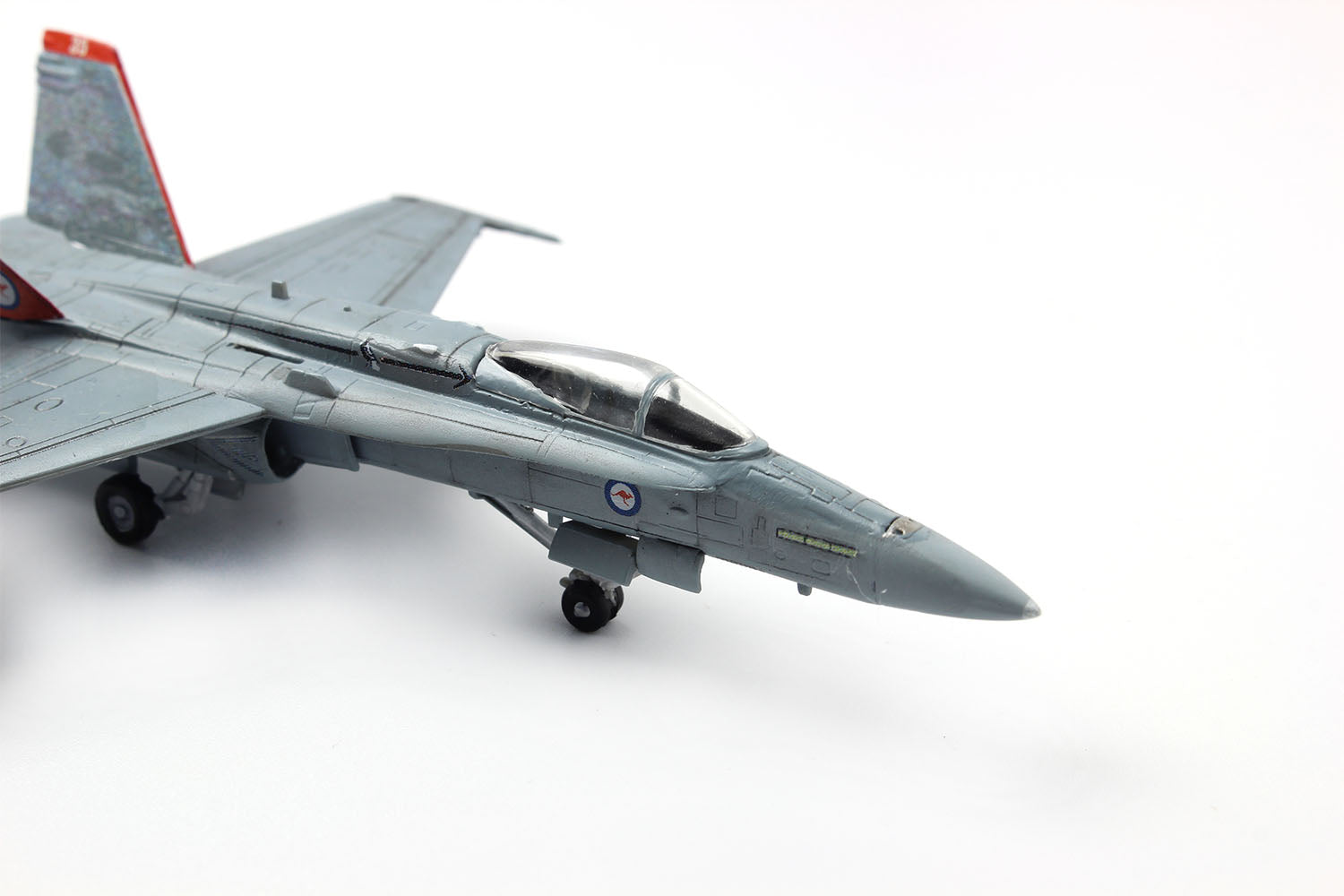 プラッツ 1/144 アメリカ海軍 F/A-18C ホーネット ブルーエンジェルス 2機セット プラモデル FC-23