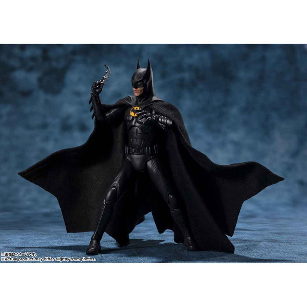 バットマン(ザ・フラッシュ) S.H.Figuarts 塗装済み可動フィギュア