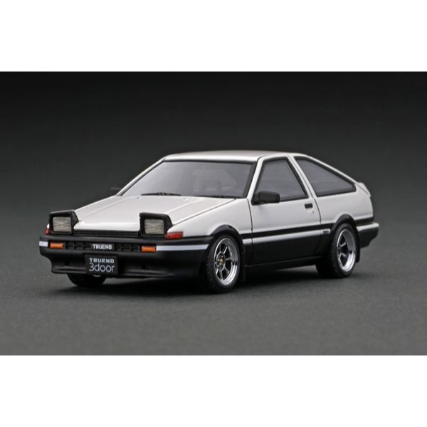 ignition model(イグニッションモデル) トヨタ スプリンター トレノ 3Dr GT Apex AE86 ホワイト/ブラック  1/43スケール 塗装済みミニカー