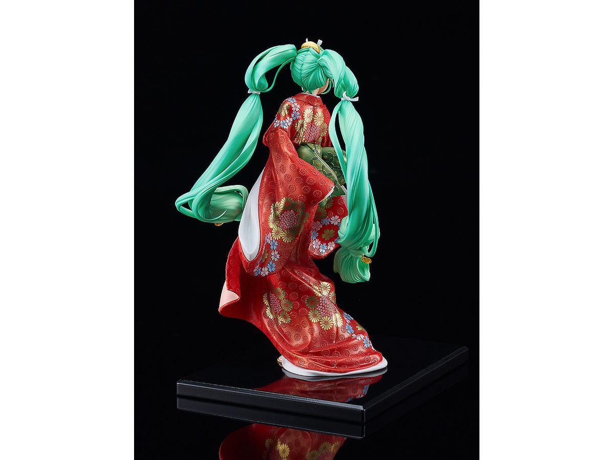 初音ミク 見返り美人ミクVer. 1/7スケール – SOOTANG HOBBY