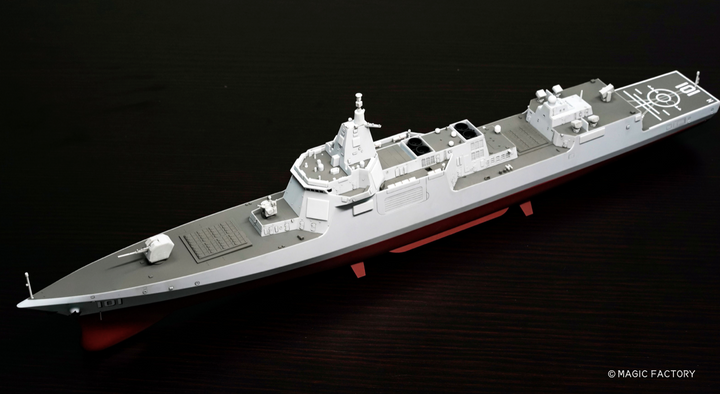 1/350 中国人民解放軍海軍 055型 駆逐艦 (8 in 1)