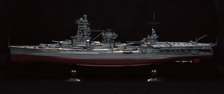 1/350 艦船モデルシリーズ 日本海軍航空戦艦 伊勢(帝国海軍乗組員フィギュア付き)