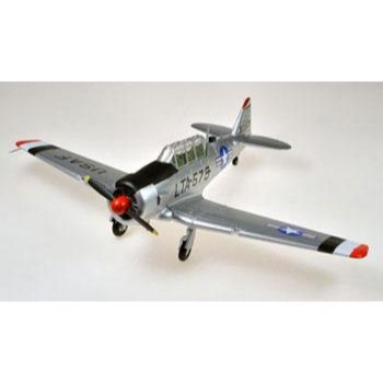 1/72 塗装済完成品 17 T-6G テキサン