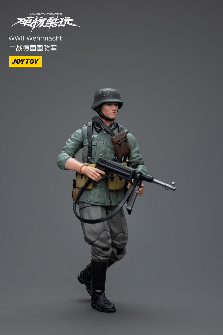 WWII ドイツ国防軍 1/18スケール