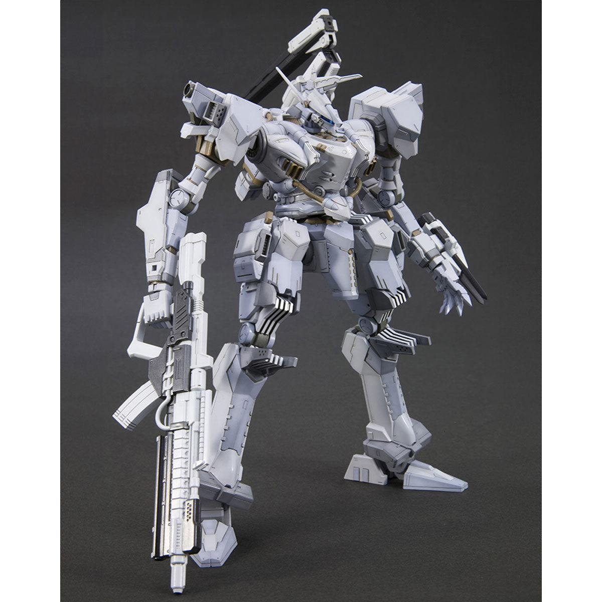 再販】V.I.シリーズ アスピナ ホワイト・グリント ARMORED CORE 4 Ver. 1/72スケール – SOOTANG HOBBY