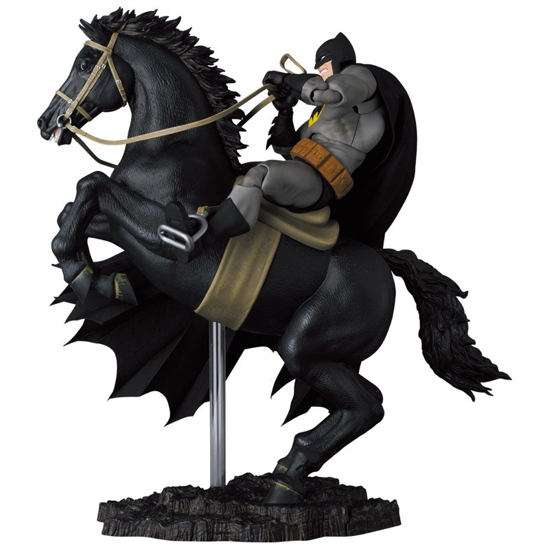 MAFEX BATMAN ＆ HORSE(The Dark Knight Returns)