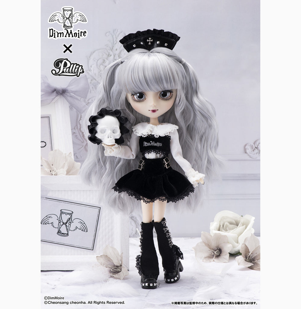 プーリップ(Pullip) Möer（モア） 塗装済みドール