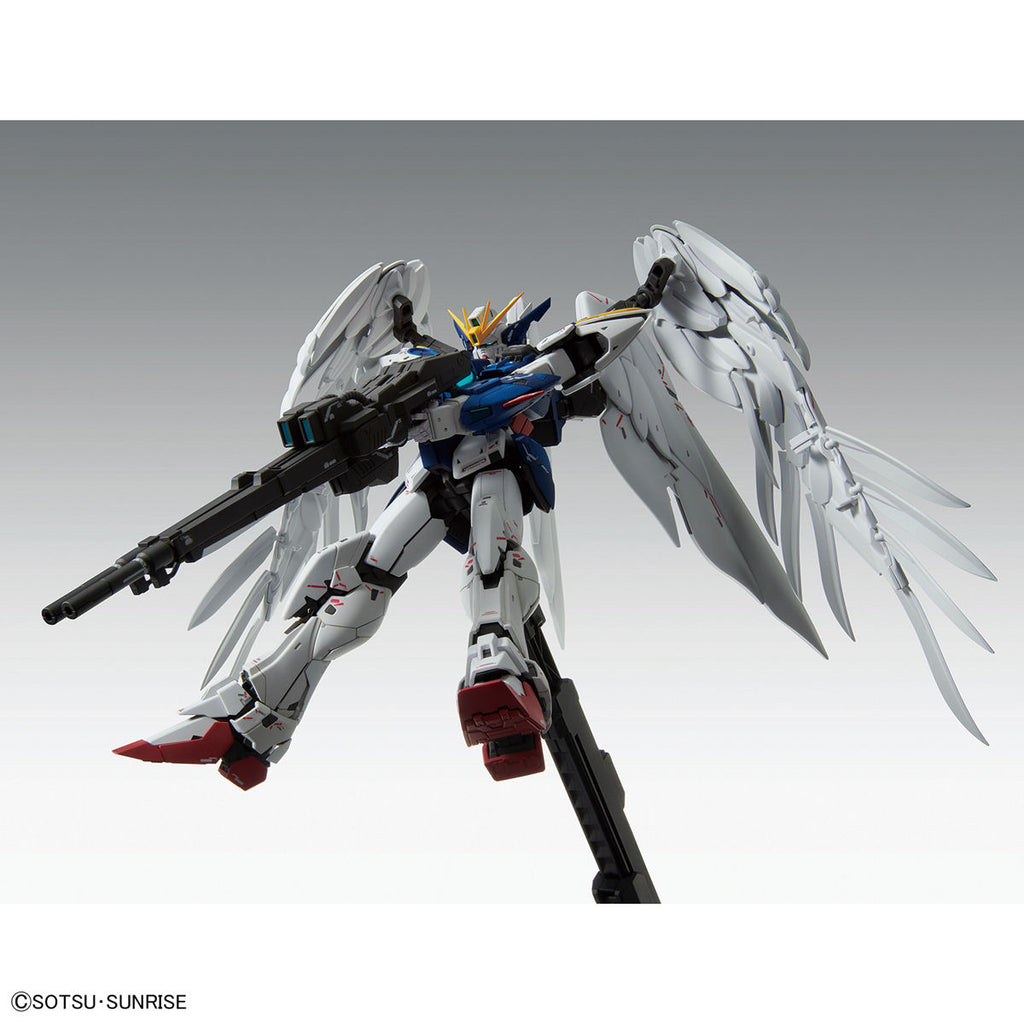 ガンプラ ウィングガンダムゼロEW RG 組立済 - プラモデル