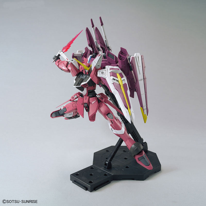 MG ジャスティスガンダム 1/100スケール