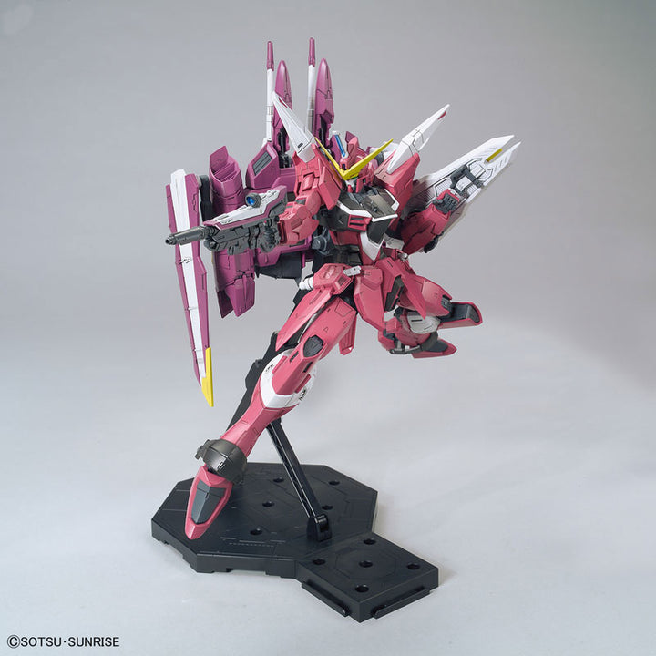 MG ジャスティスガンダム 1/100スケール