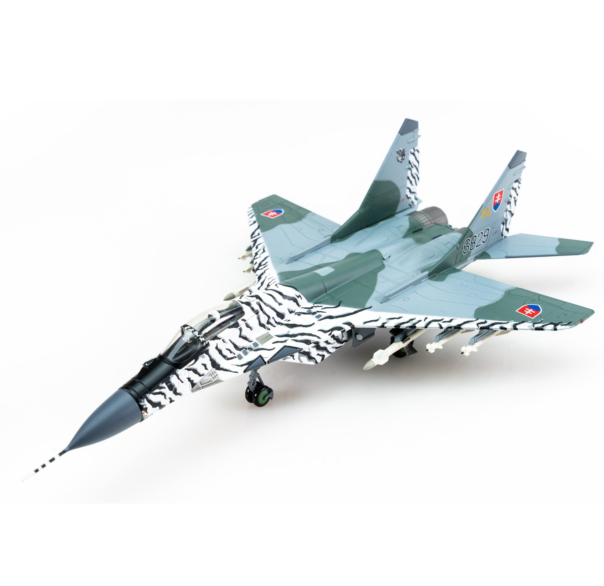 HOBBY MASTER（ホビーマスター） 1/72 MiG-29 (9.12) ファルクラムA 