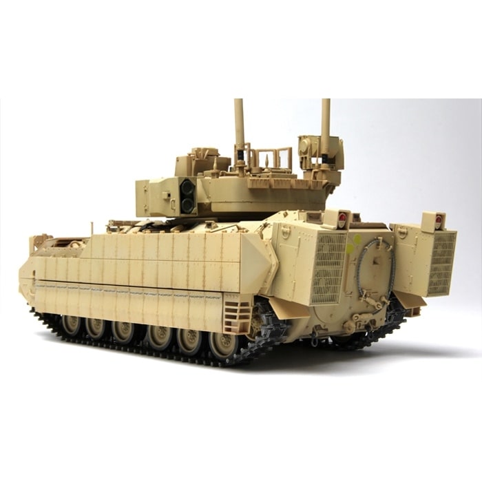 1/35 SS-004 アメリカM2A3ブラッドレーBUSK III 歩兵戦闘車 – SOOTANG