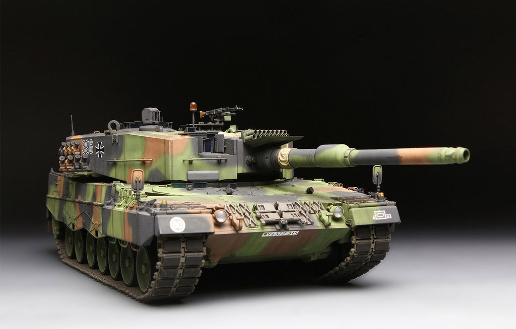 MENG MODEL(モンモデル)TS-016 1/35 ドイツ主力戦車レオパルド2A4(プラモデル)