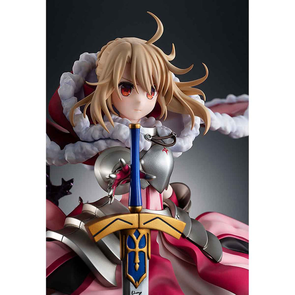 ミニの通販 【新品】KADOKAWA イリヤ セイバーアルトリアVer 1/7