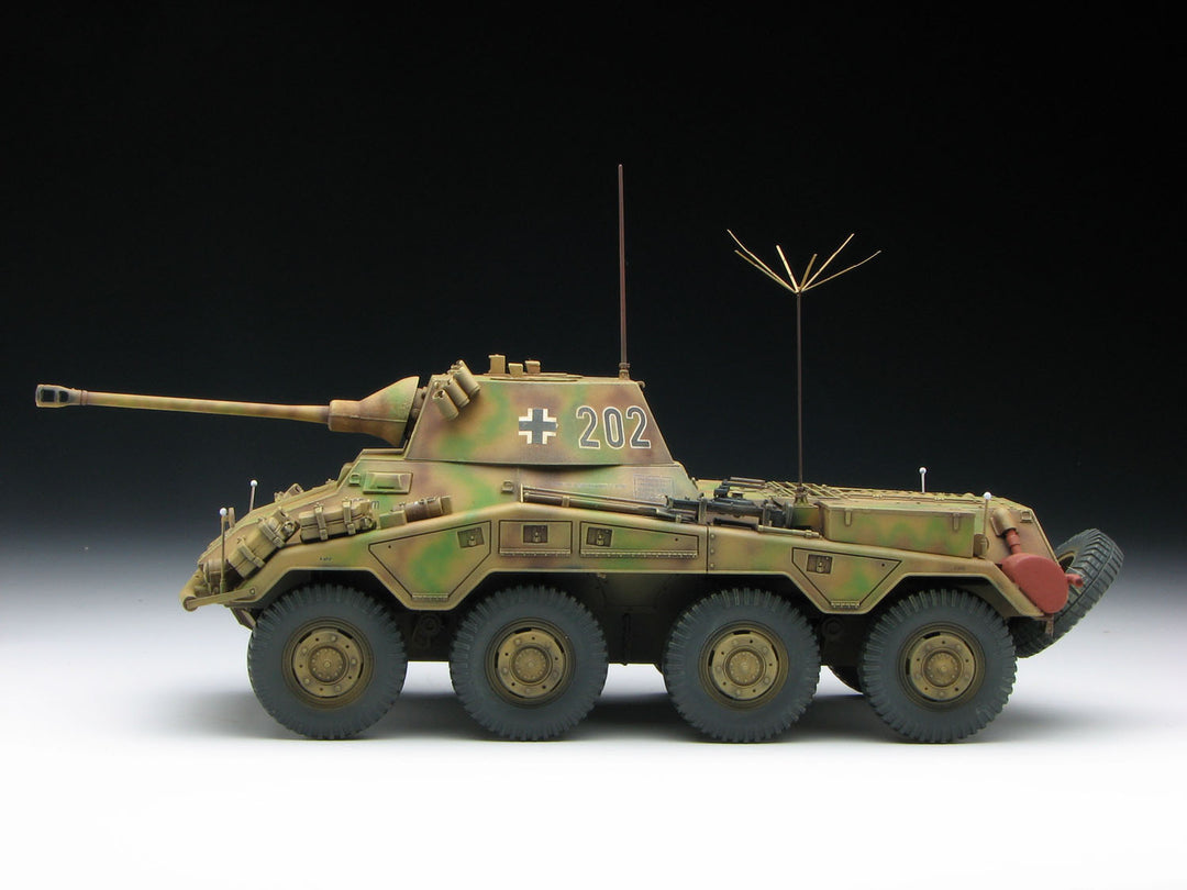 DRAGON（ドラゴン） WW.II ドイツ軍 8輪重装甲偵察車 Sd.Kfz.234/2 プーマ プレミアムエディション 1/35スケール 未塗装組立キット